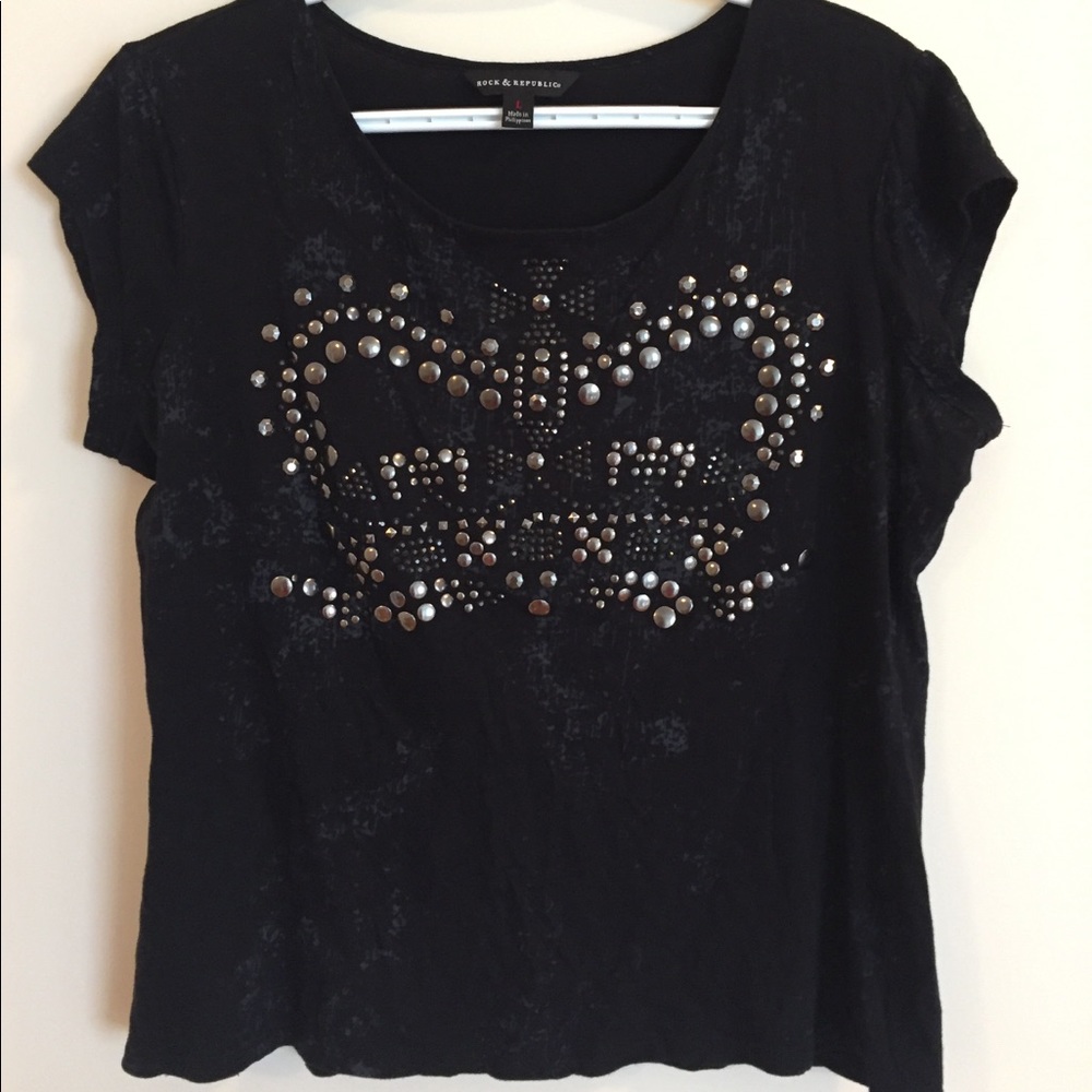 Rock &Republic black t-shirt